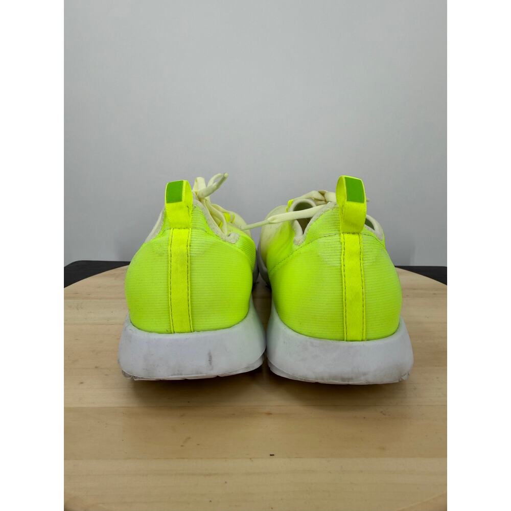 Oofos Oomg Sport Lace Women's casual shoes Size 11 Neon Yellow Sneakers - Picture 2 of 11